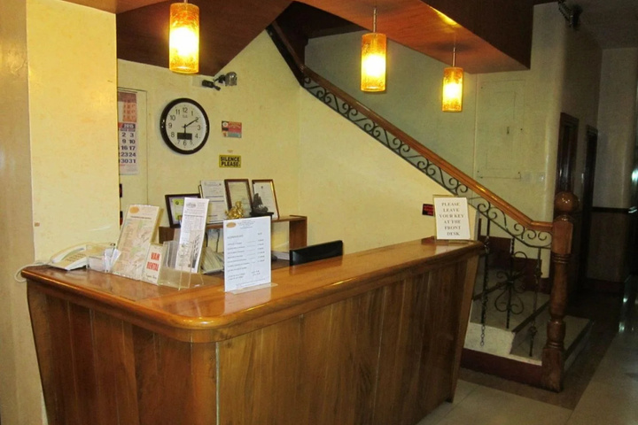 Victoria Suites