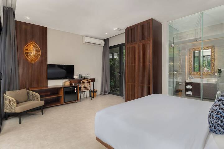 Room 20 of 77