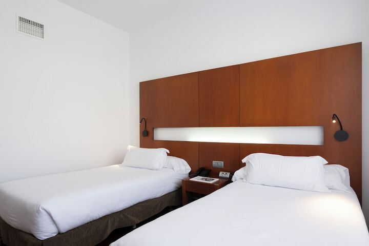 Room 29 of 59