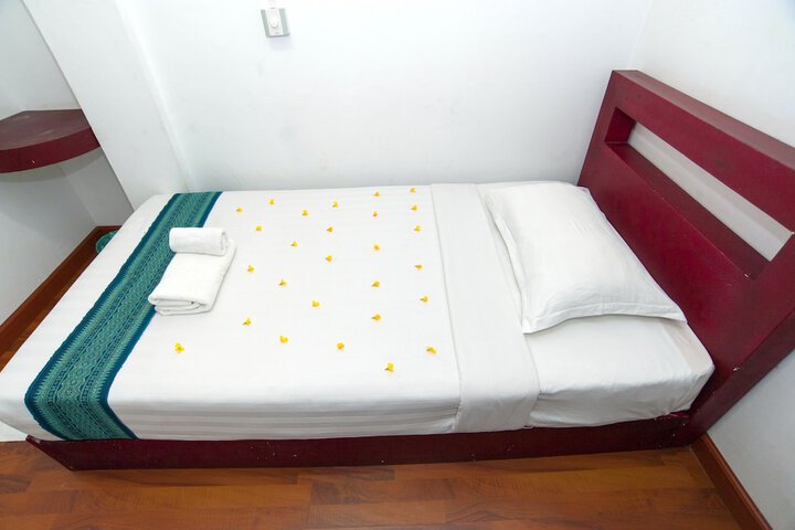 Room 26 of 47