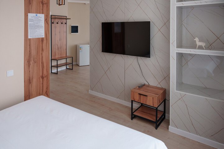 Room 9 of 49