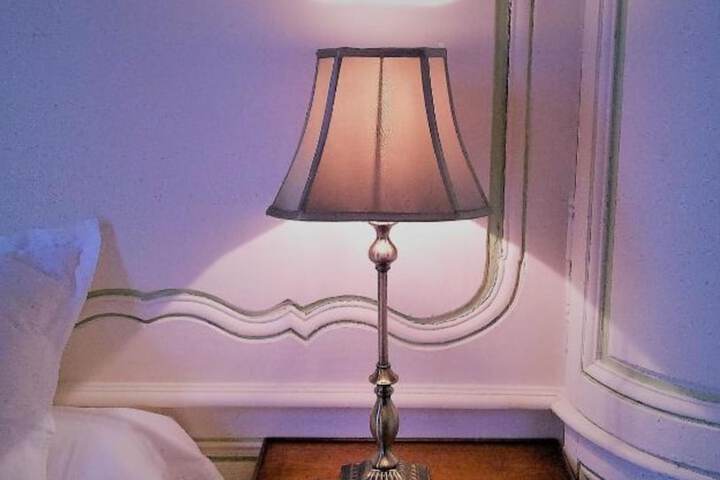 Room 5 of 40