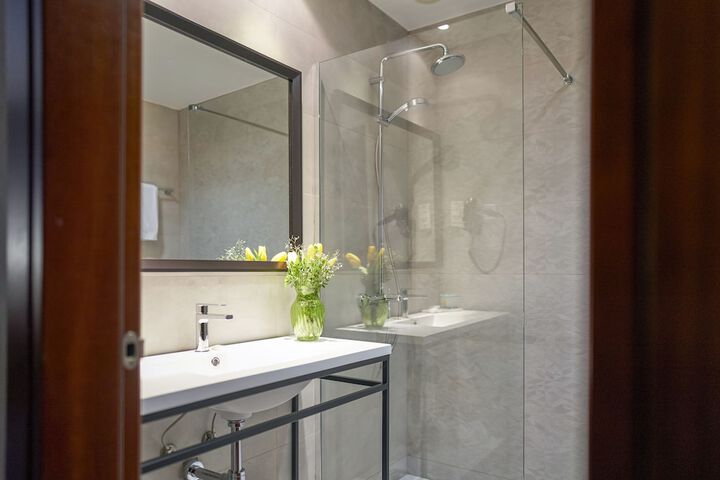 Clean Restrooms