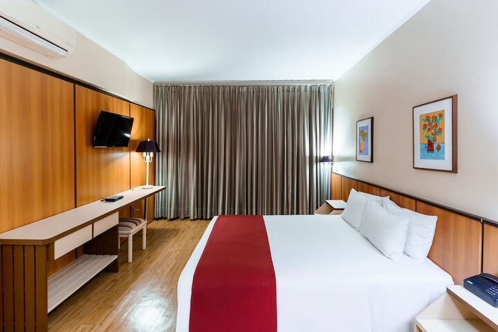 Room 15 of 78