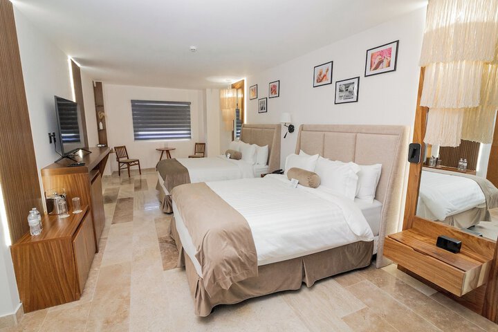 Room 16 of 51