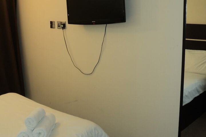 Room 36 of 72