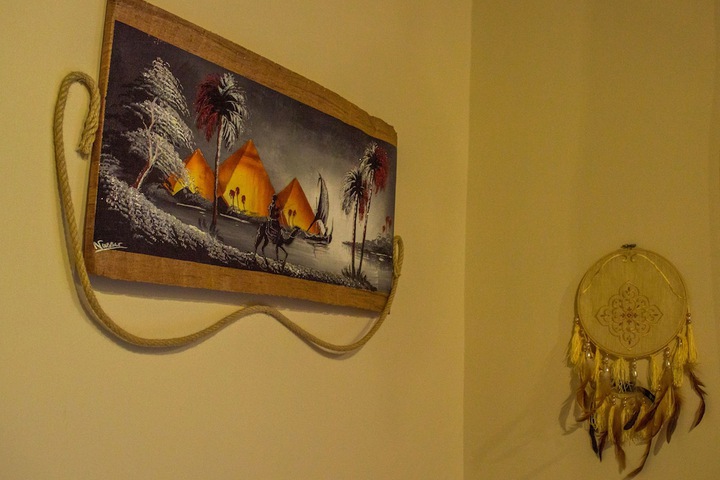 Room 9 of 29