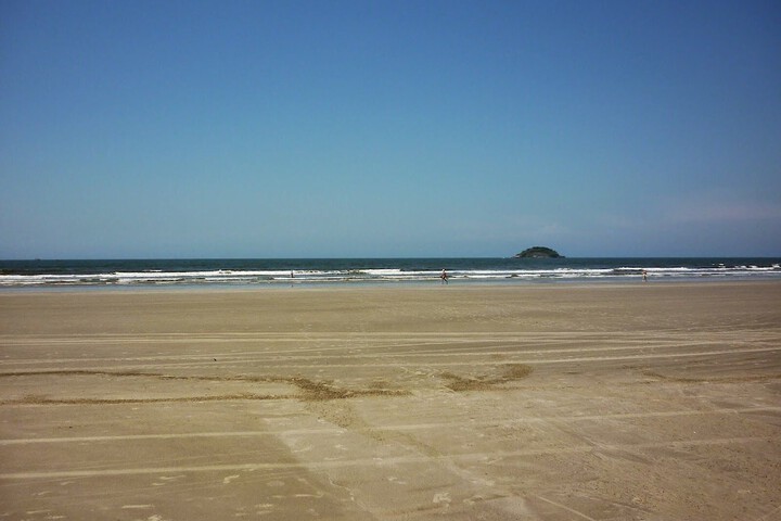 Beach 415 of 487