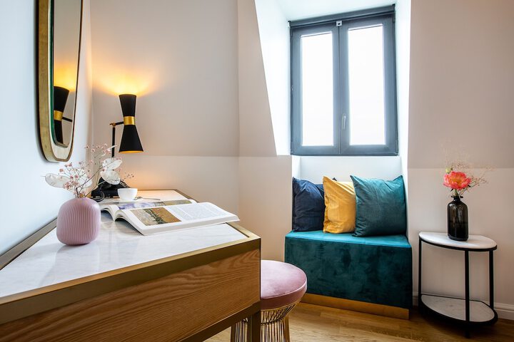 Room 20 of 77