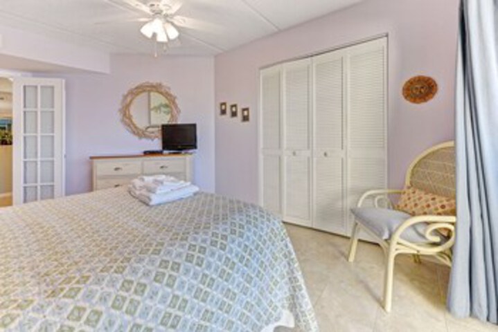 Room 198 of 225
