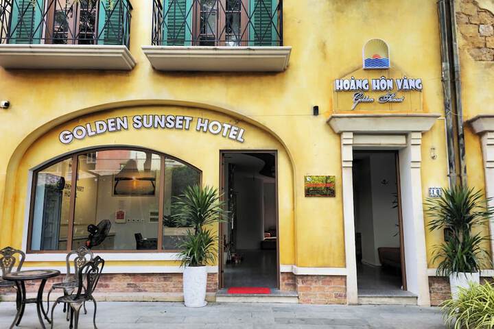 Golden Sunset Hotel