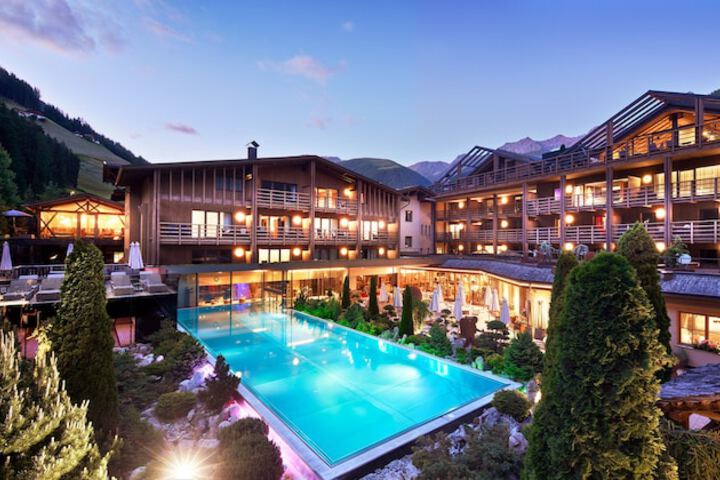 Hotel Quelle Nature Spa Resort in Valle di Casies