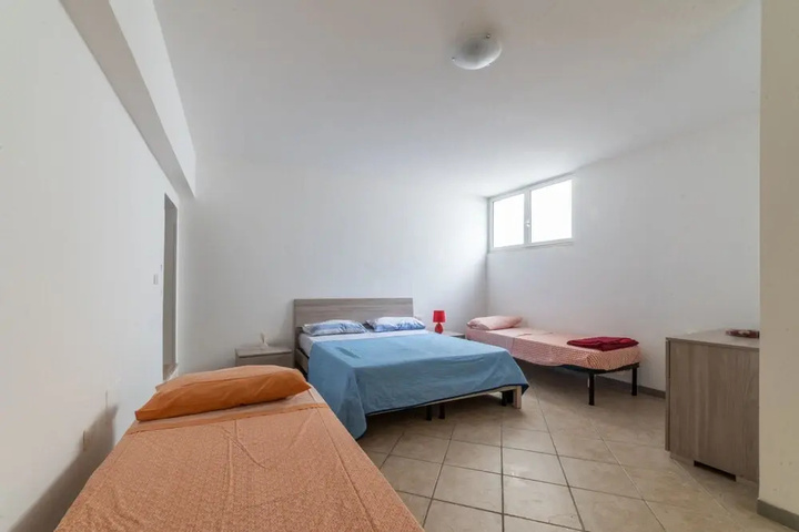 Room 3 of 12