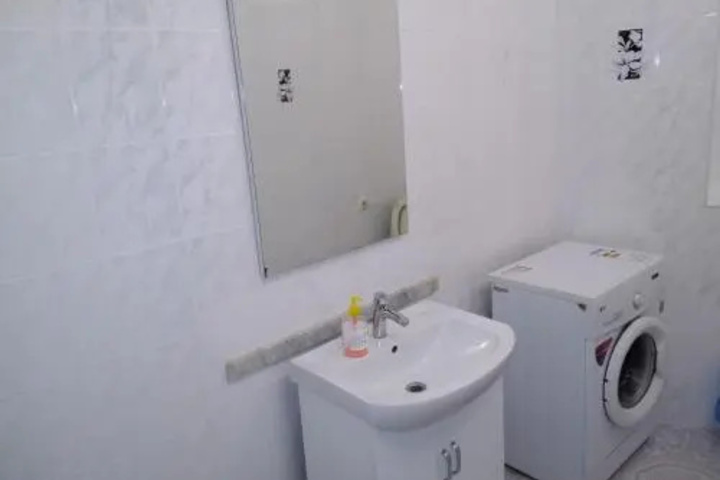 Clean Restrooms