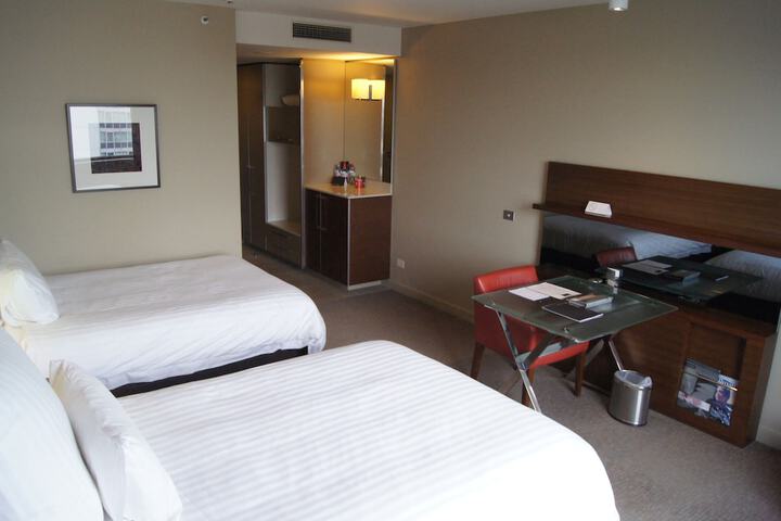 Room 14 of 112