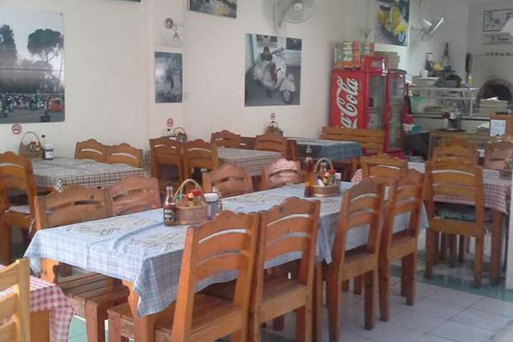 Dining Photos