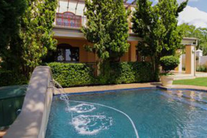 Pool 17 of 27