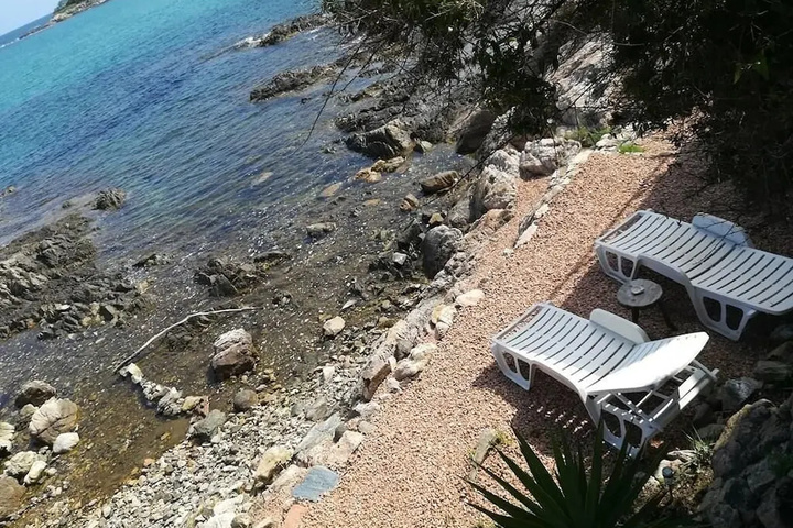 Beach 8 of 11