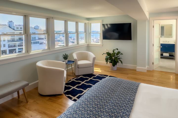 Photo of Harborside Inn