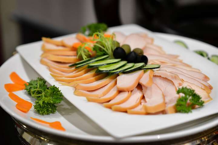 Dining 77 of 125
