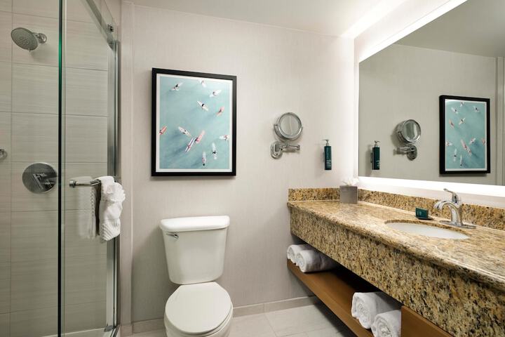 Clean Restrooms