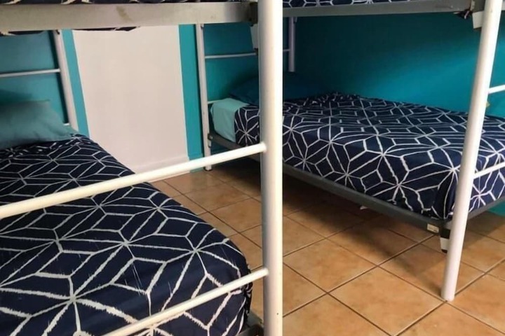 Room 18 of 38