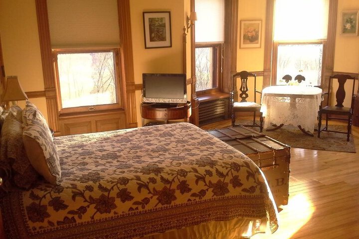 Photo 3