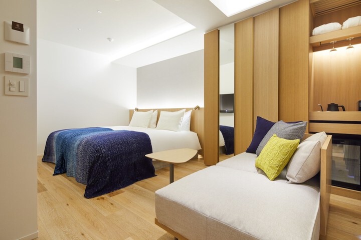 Room 6 of 40