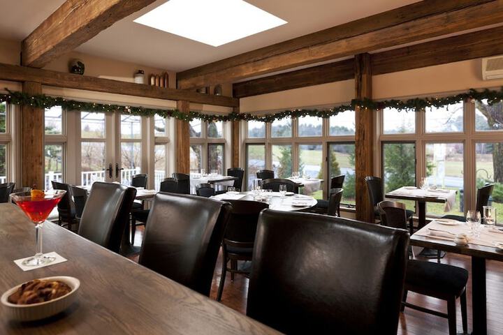 Business Center 21 of 41