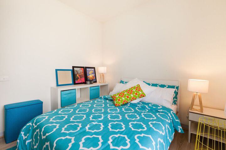 Room 2 of 20