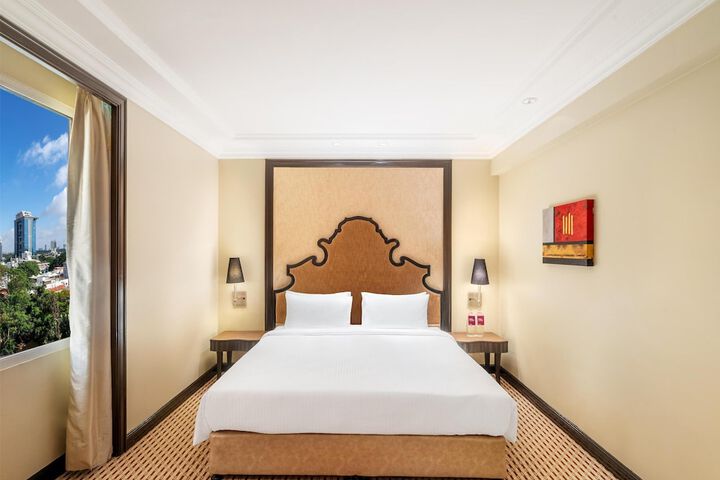 Room 29 of 73