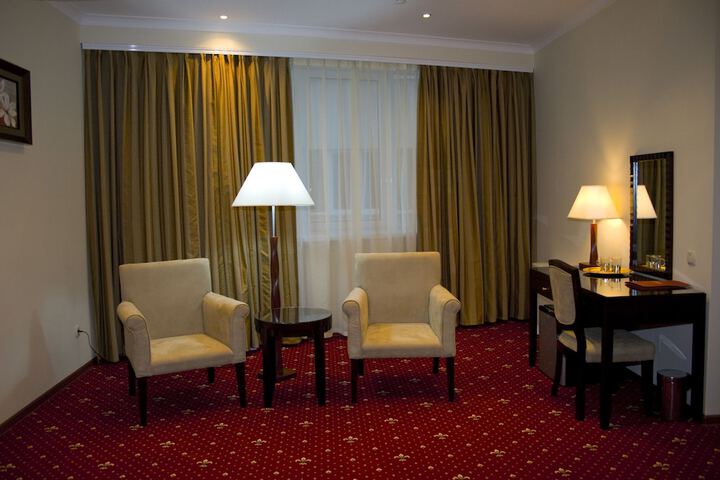 Room 22 of 47