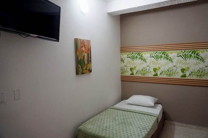 Room 12 of 13