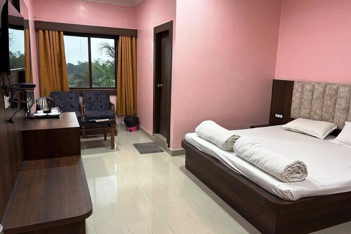 Room 16 of 64