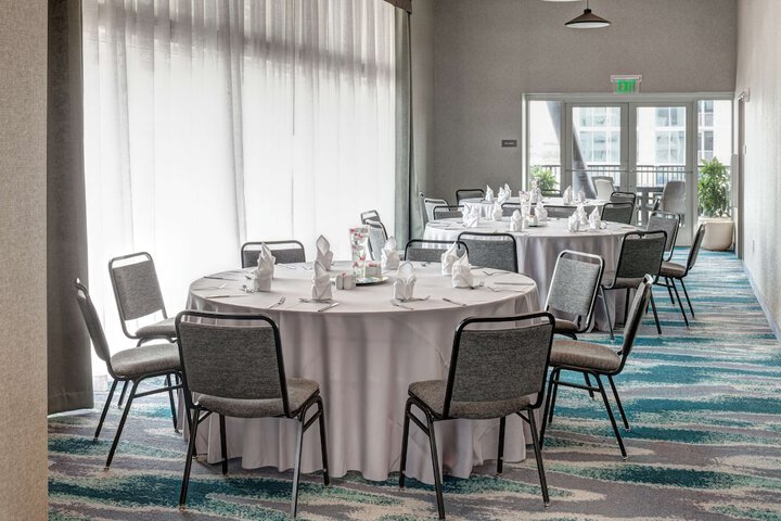 Meeting facility