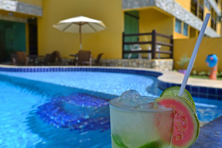 Hotel Pool