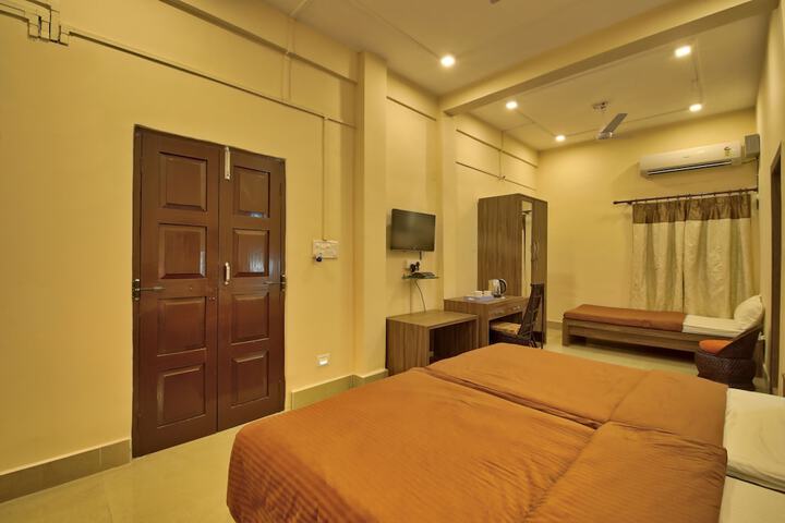 Room 5 of 26
