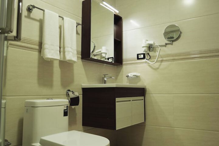 Room 30 of 73