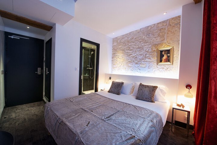 Room 7 of 38