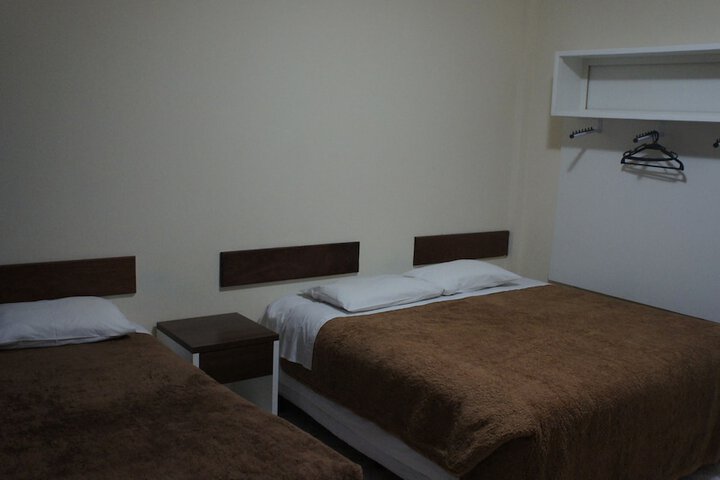 Room 11 of 35