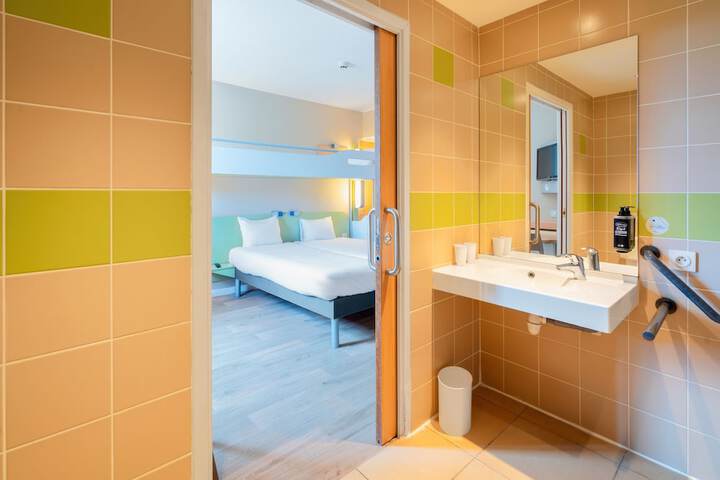 Clean Restrooms