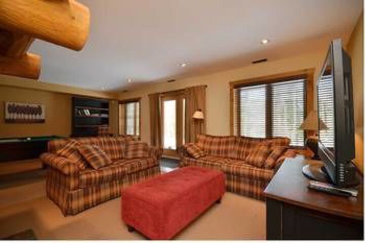 Room 12 of 14