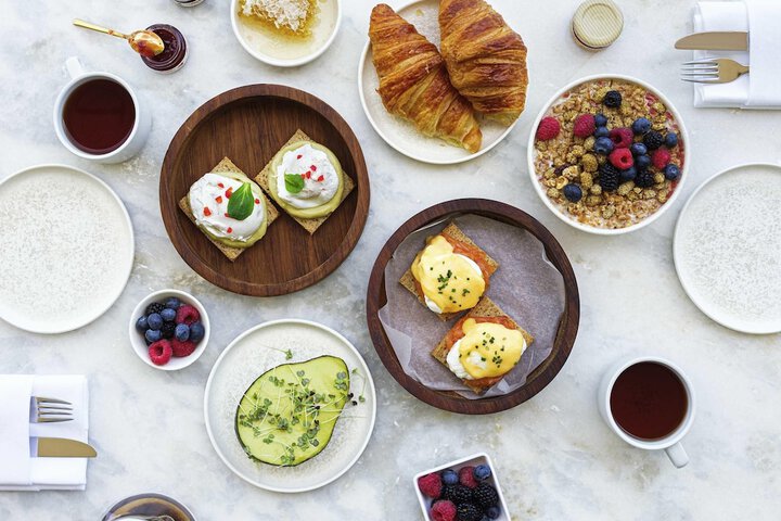 Breakfast/Coffee Service 107 of 165