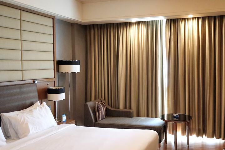 Room 11 of 116
