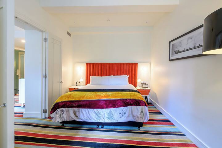 Room 15 of 68