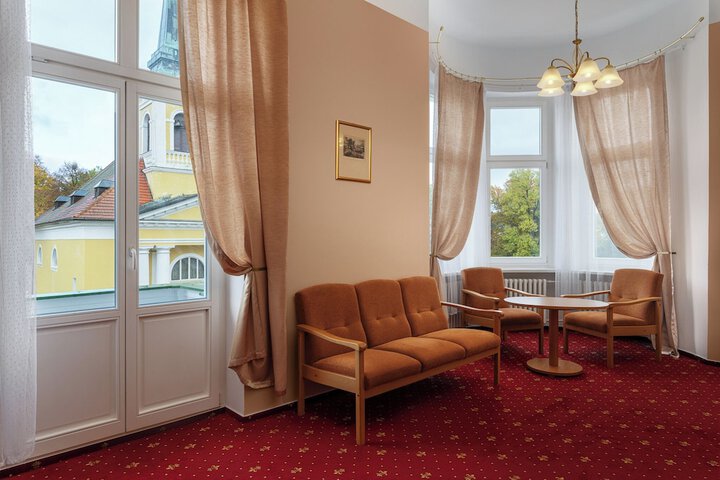 Room 7 of 31