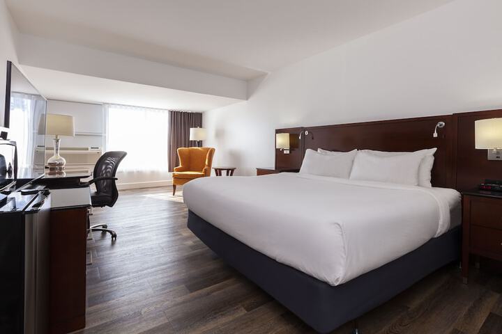 Room 5 of 29