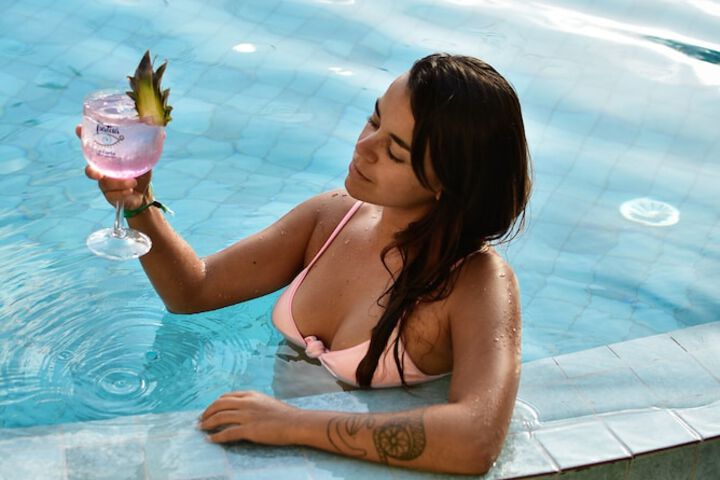 Pool 42 of 87