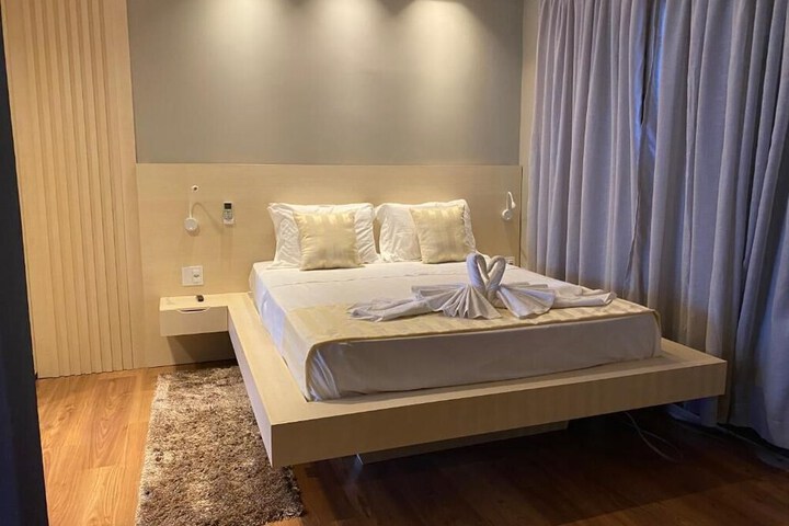 Room 20 of 31