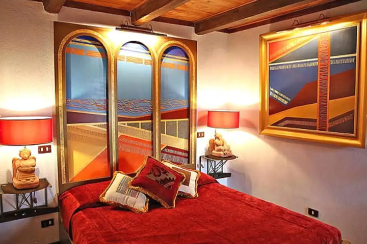 Room 4 of 21
